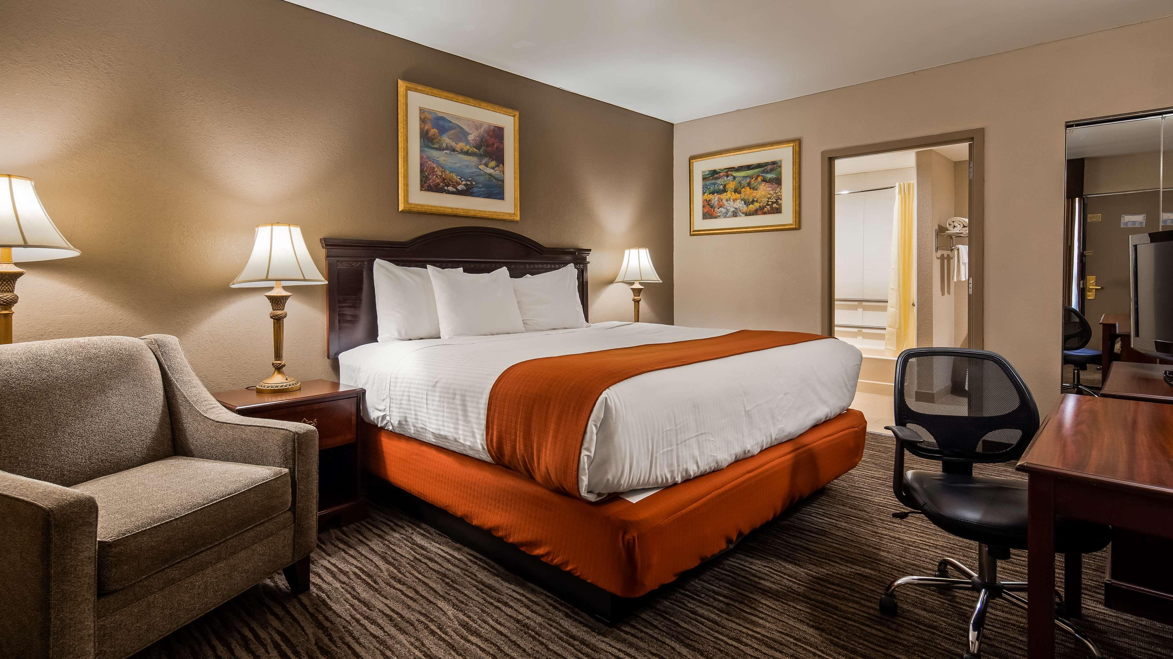 Best Western Gateway Adirondack Inn Utica Esterno foto