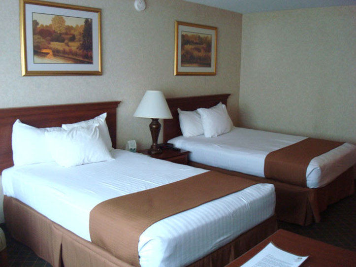 Best Western Gateway Adirondack Inn Utica Esterno foto